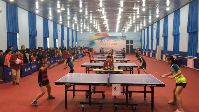 斯佩齐亚的 斯佩齐亚的