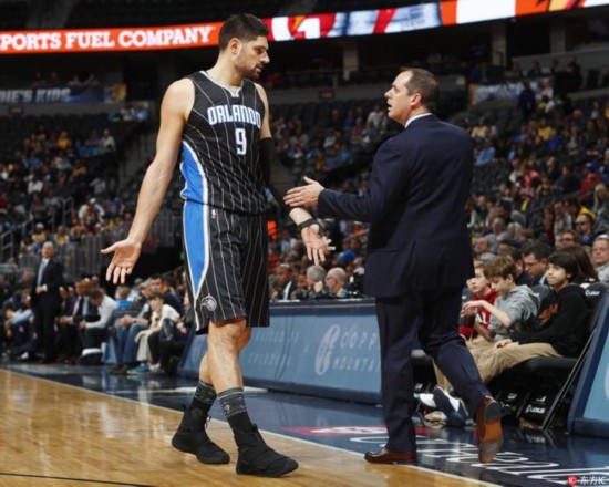 用首战表现 用首战表现